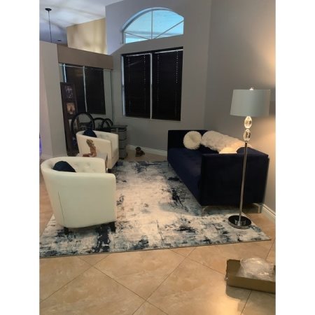 Customer image 409