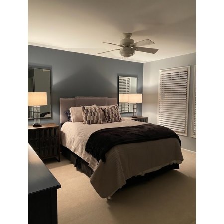 Customer image 52