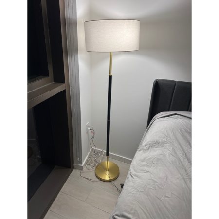 Customer image 24