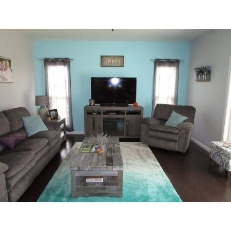 Customer image 300