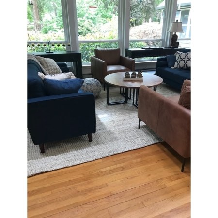Customer image 140