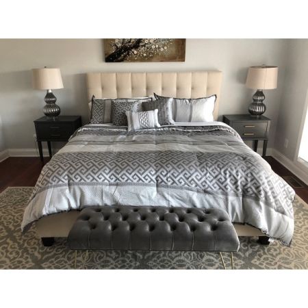 Customer image 46