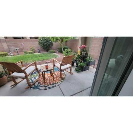 Customer image 326