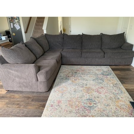Customer image 930