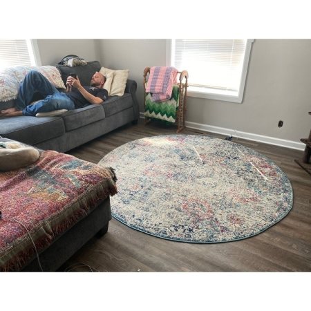 Customer image 751