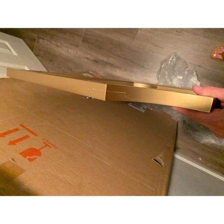 Customer image 62