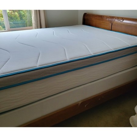 Customer image 170