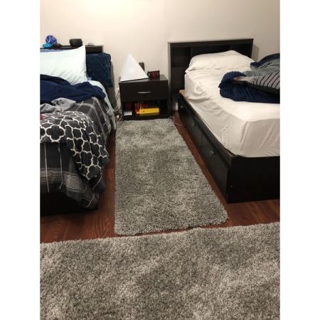 Customer image 105