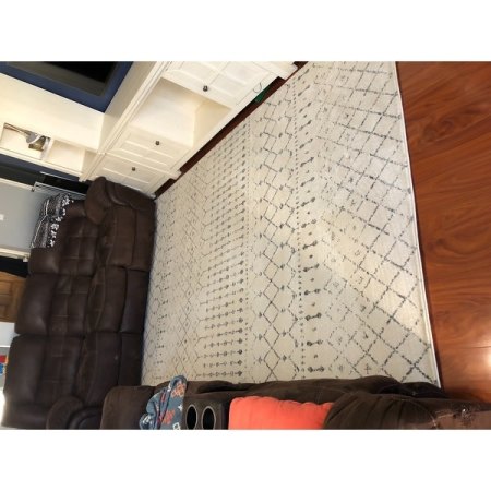Customer image 675
