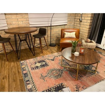 Customer image 121
