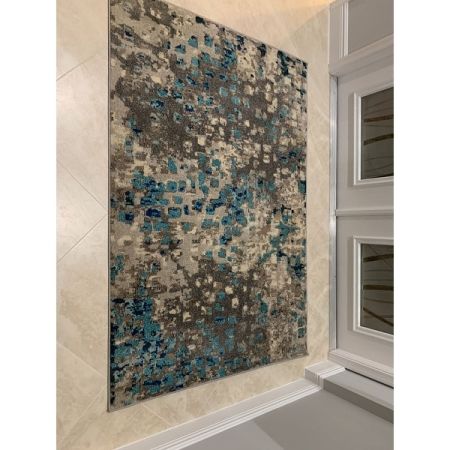 Customer image 105