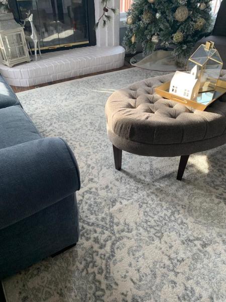 Customer image 220