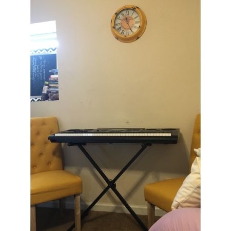 Customer image 324