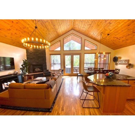 Customer image 103