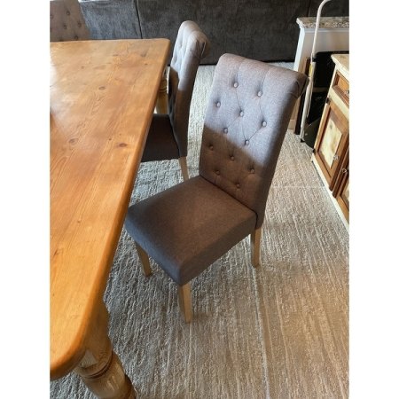 Customer image 44