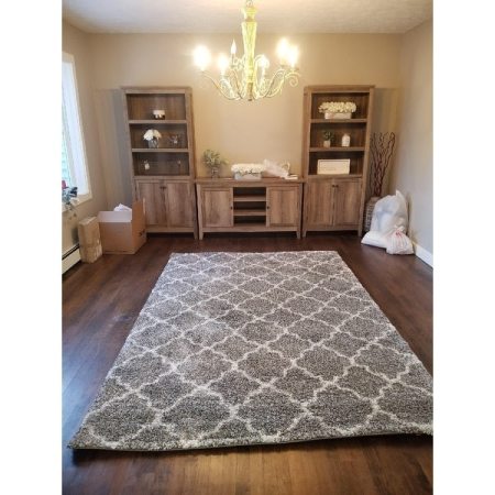 Customer image 701