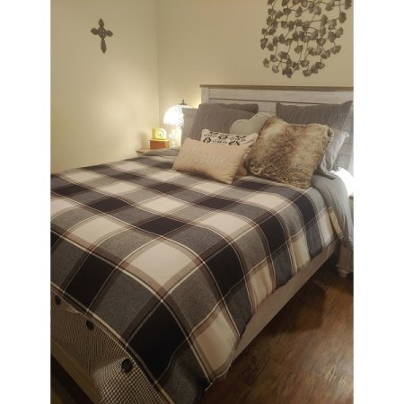 Customer image 28