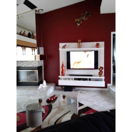 Customer image 106