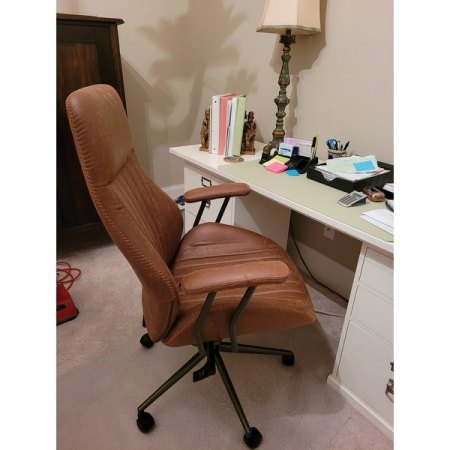 Customer image 82