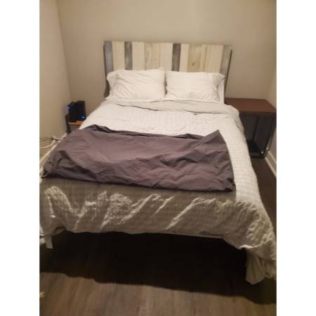 Customer image 300