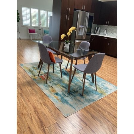 Customer image 102