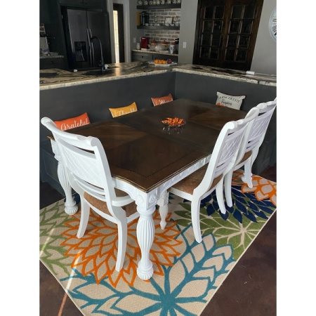 Customer image 304