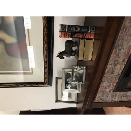 Customer image 40