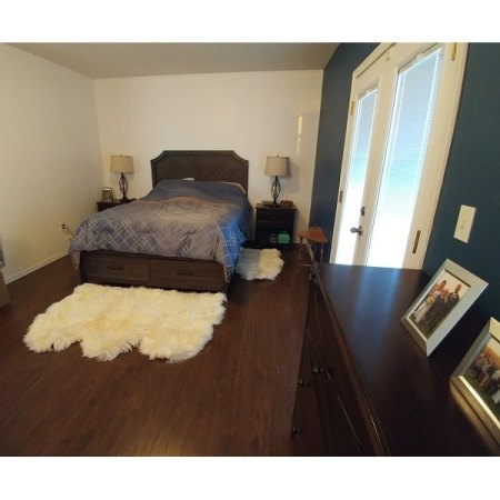 Customer image 107
