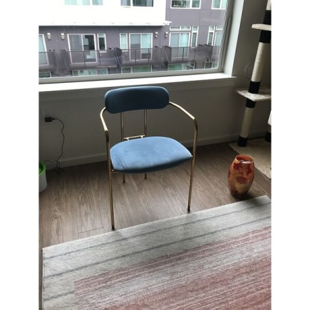 Customer image 70