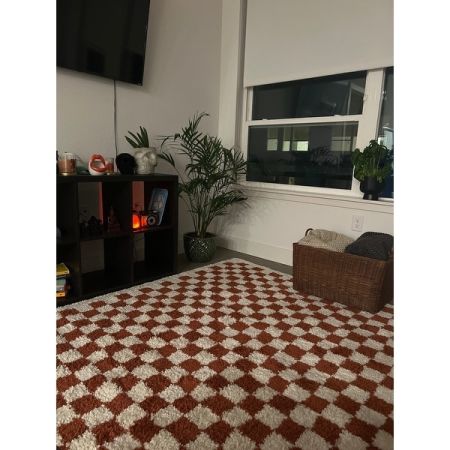 Customer image 122
