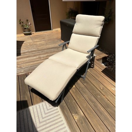 Customer image 52