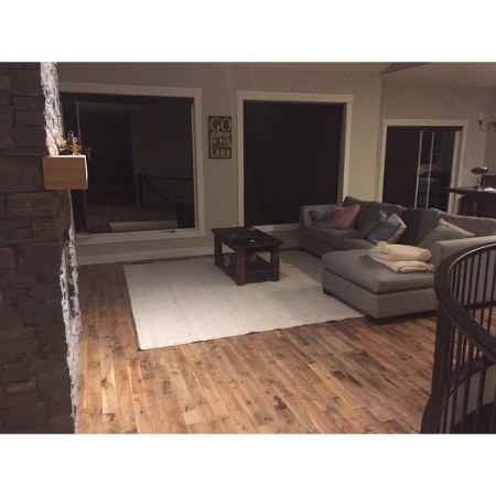 Customer image 85