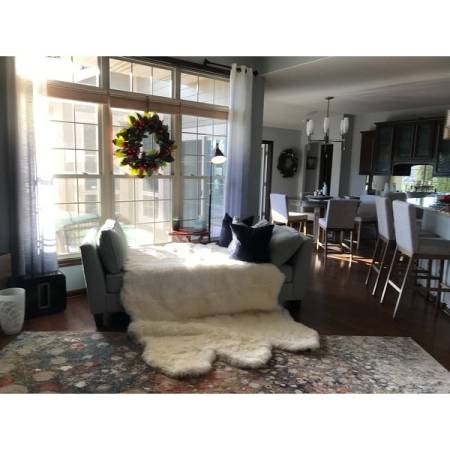 Customer image 136