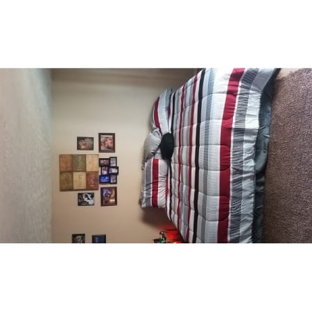 Customer image 522