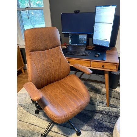 Customer image 52