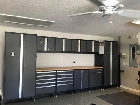 Customer image 124