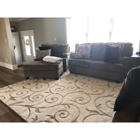 Customer image 324