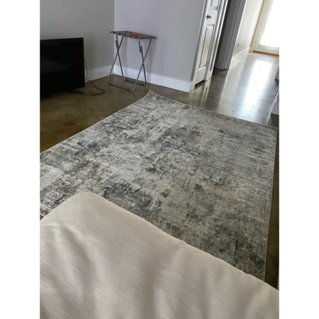 Customer image 172