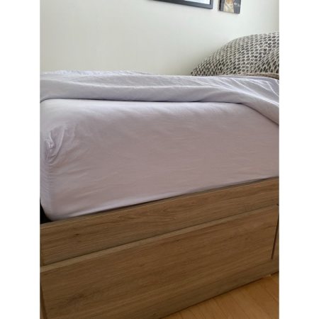Customer image 211