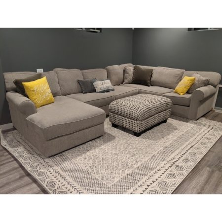 Customer image 126