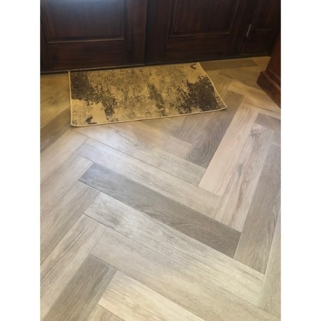 Customer image 72