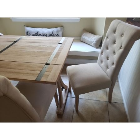 Customer image 142