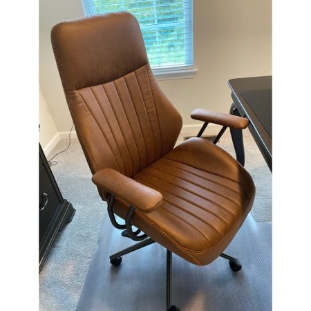 Customer image 108