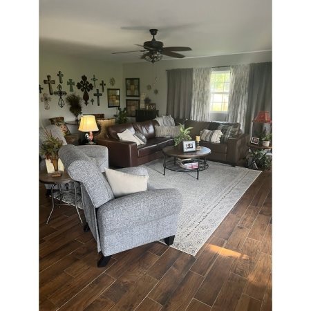 Customer image 56