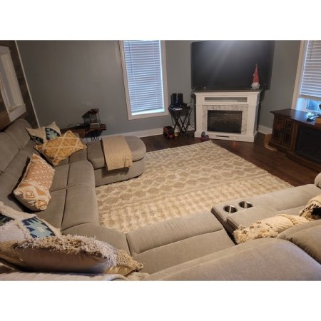 Customer image 180