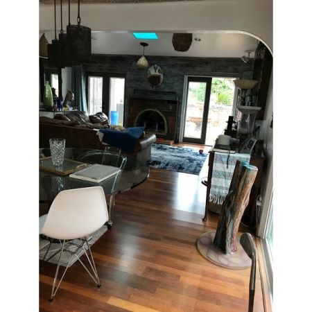 Customer image 475