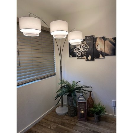 Customer image 48