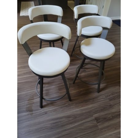 Customer image 28