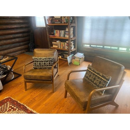 Customer image 70