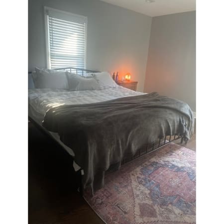 Customer image 90